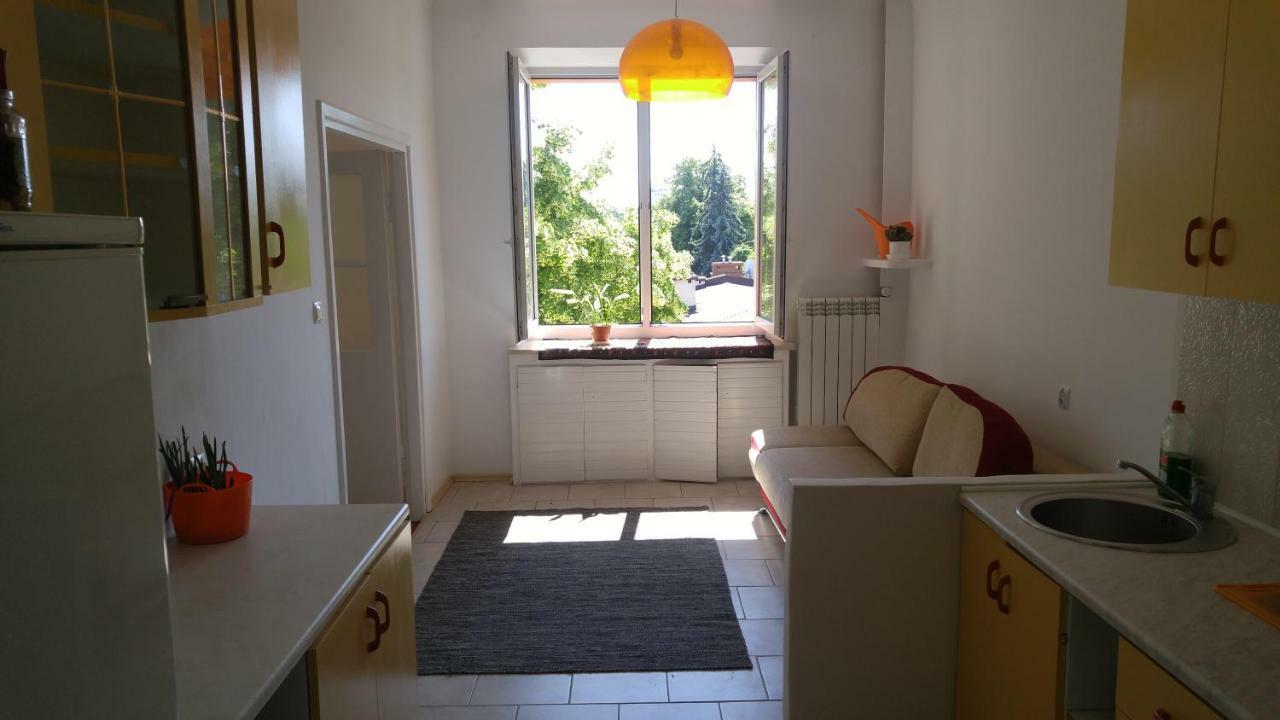 Metro Stare Bielany Apartment Warsawa Bagian luar foto